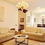 Διαμέρισμα Nama Boutique